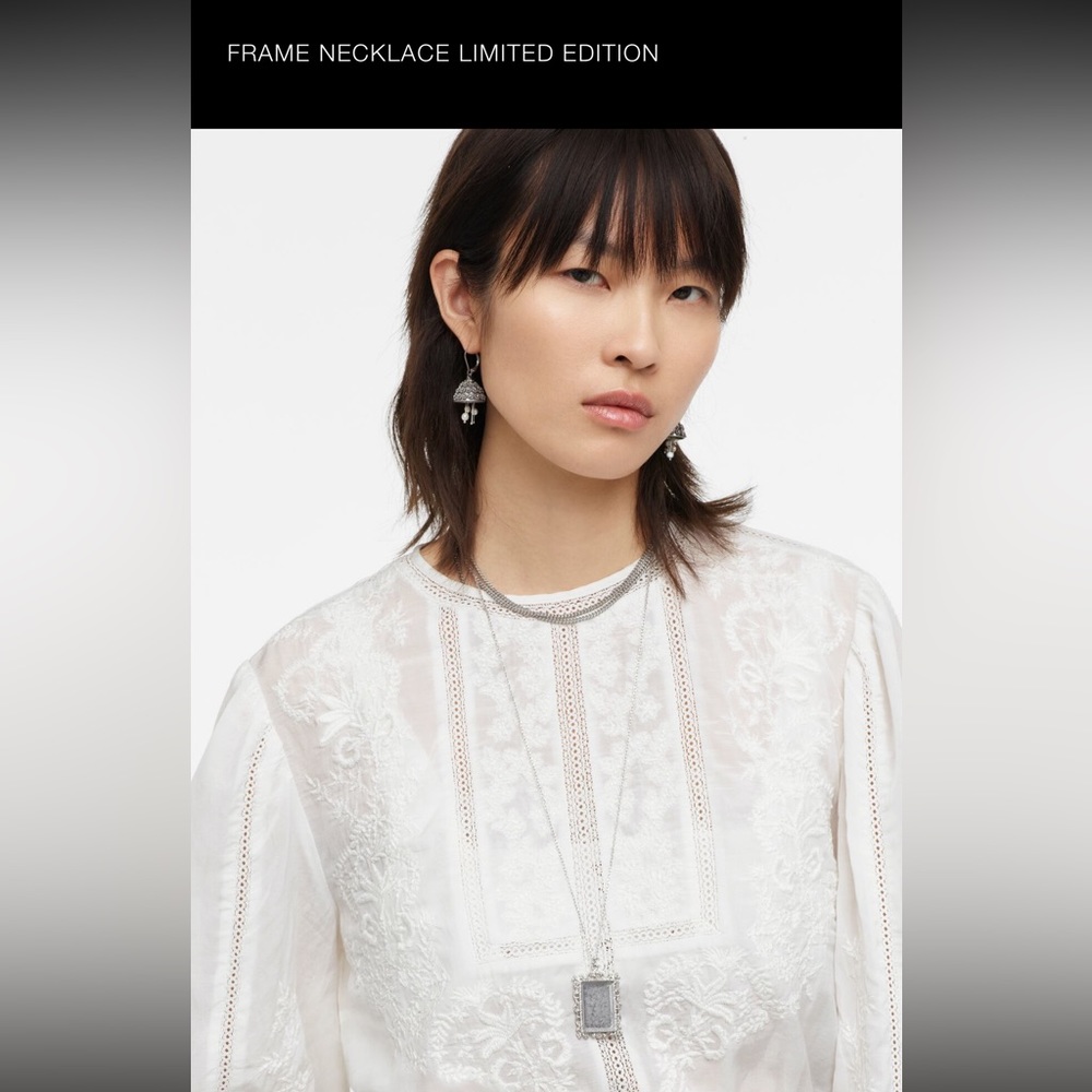 ZARA FRAME NECKLACE LIMITED EDITION